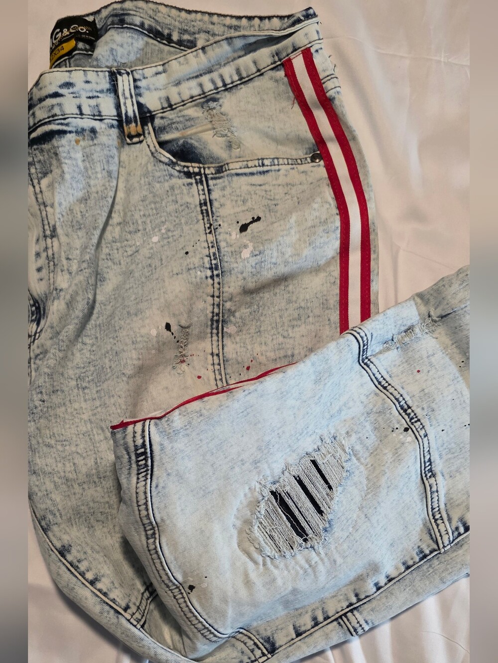 CDMG &CO Men's Acid Wash Slim Fit Jeans with Red and white Stripe
Size 42x34